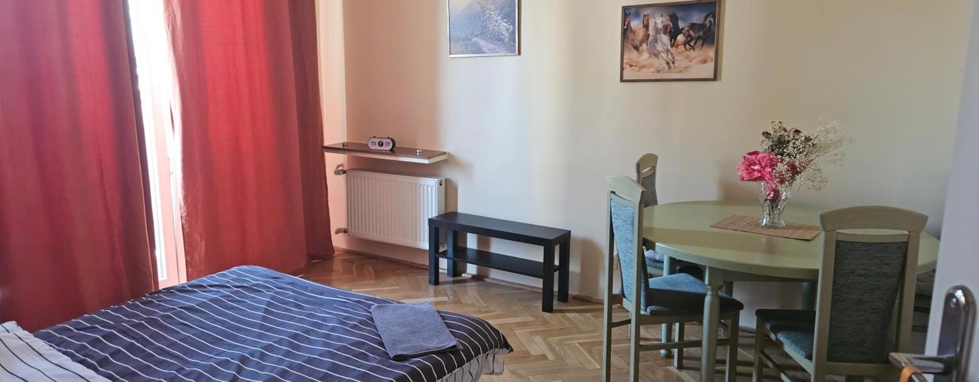 Homestay Warsaw Rooms *